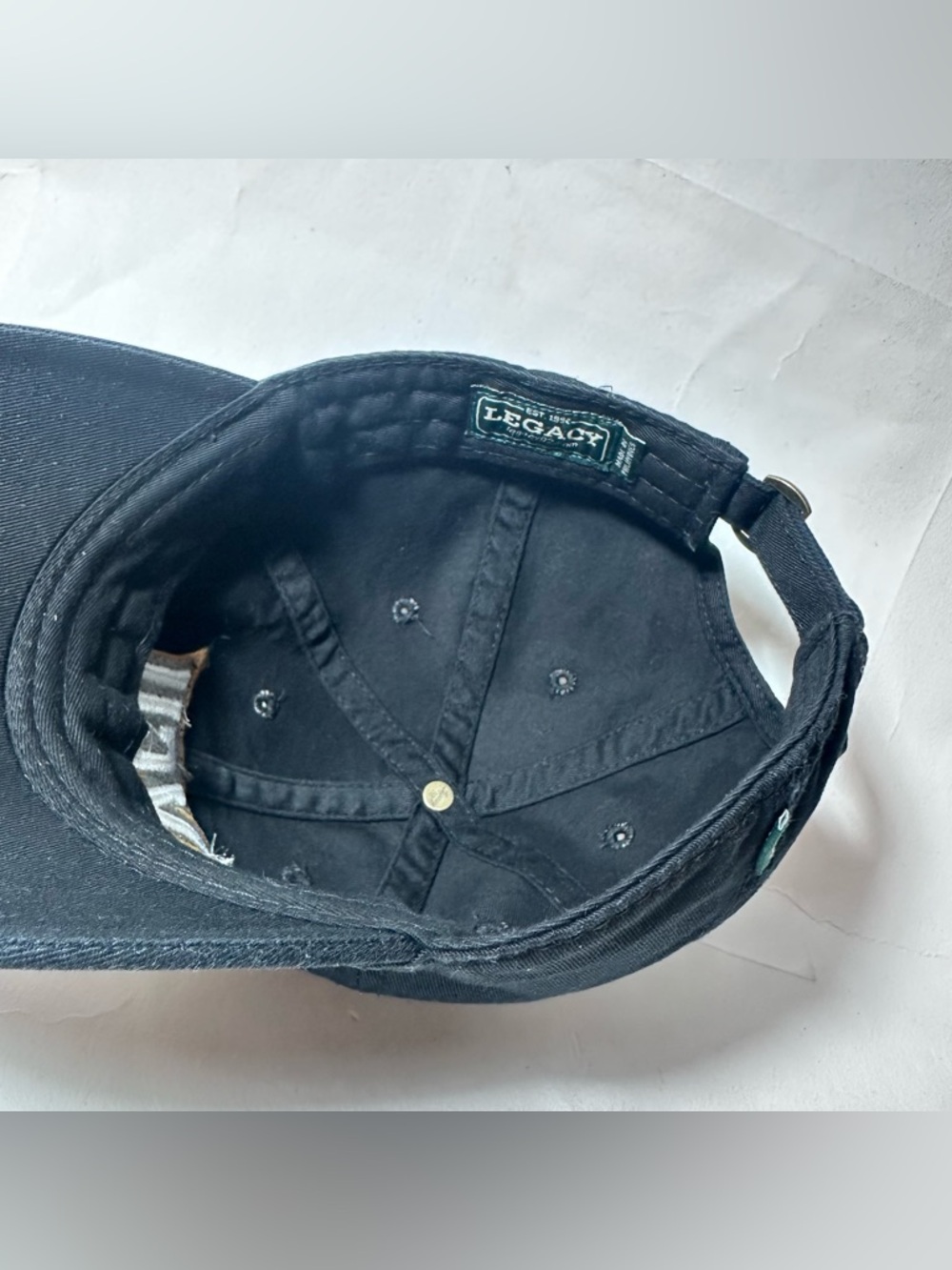 Hat - Picture 10 of 11